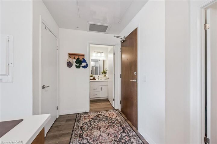 Property Photo:  108 Garment Street 213  ON N2G 0E2 