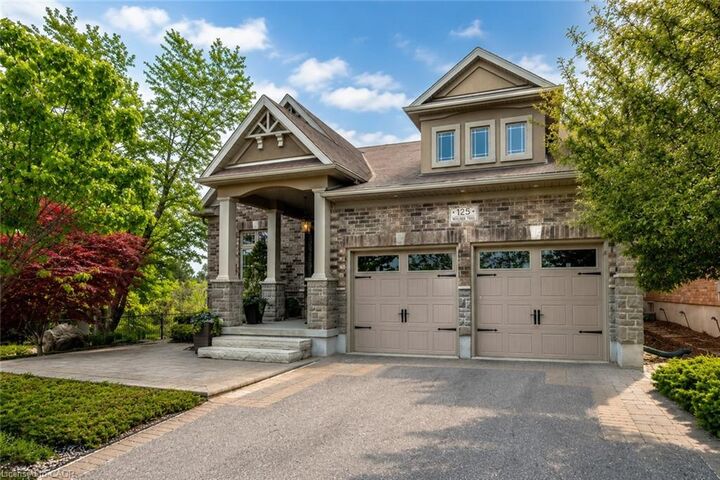 Property Photo:  125 Woolner Trail  ON N2A 4N3 