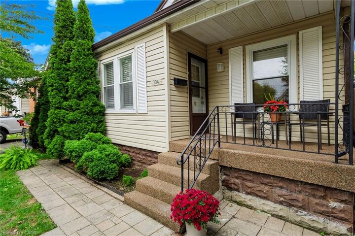 Property Photo:  104 Niagara Street  ON L8L 6A7 