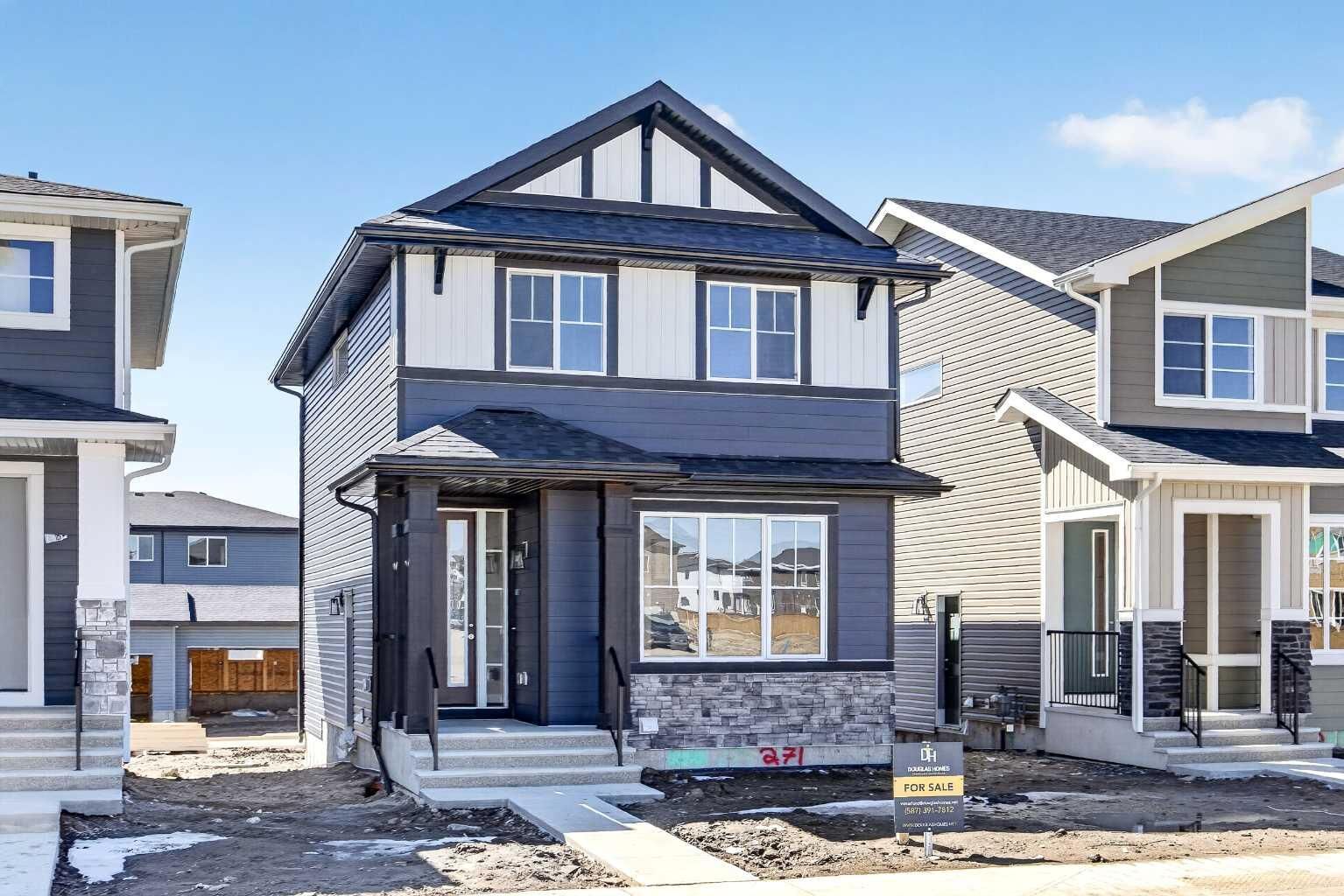 Property Photo:  116 Southbow Avenue  AB T4C 3R1 