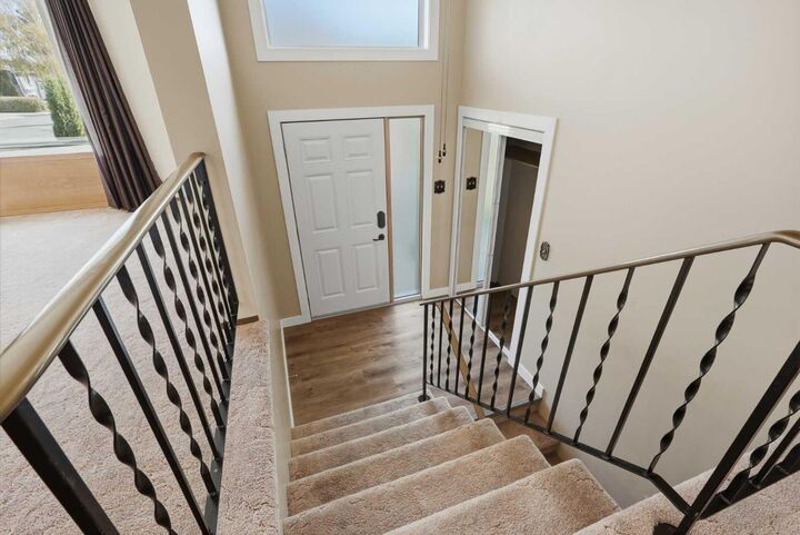 Property Photo: 422 8 Street N AB T0K 1V0