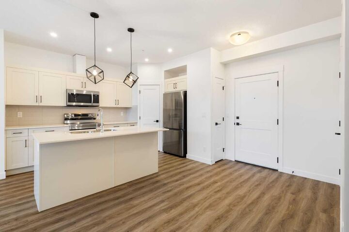 Property Photo:  55 Lucas Way NW 2205  AB T3P 2C7 