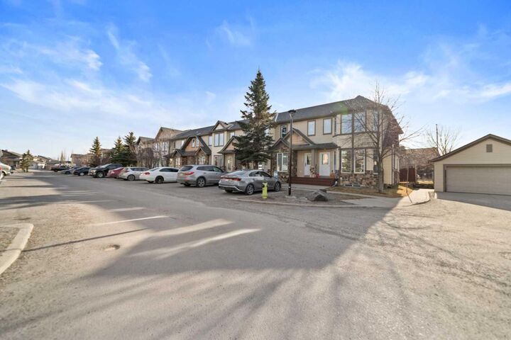 Property Photo:  2445 Kingsland Road SE 209  AB T4A 0B4 