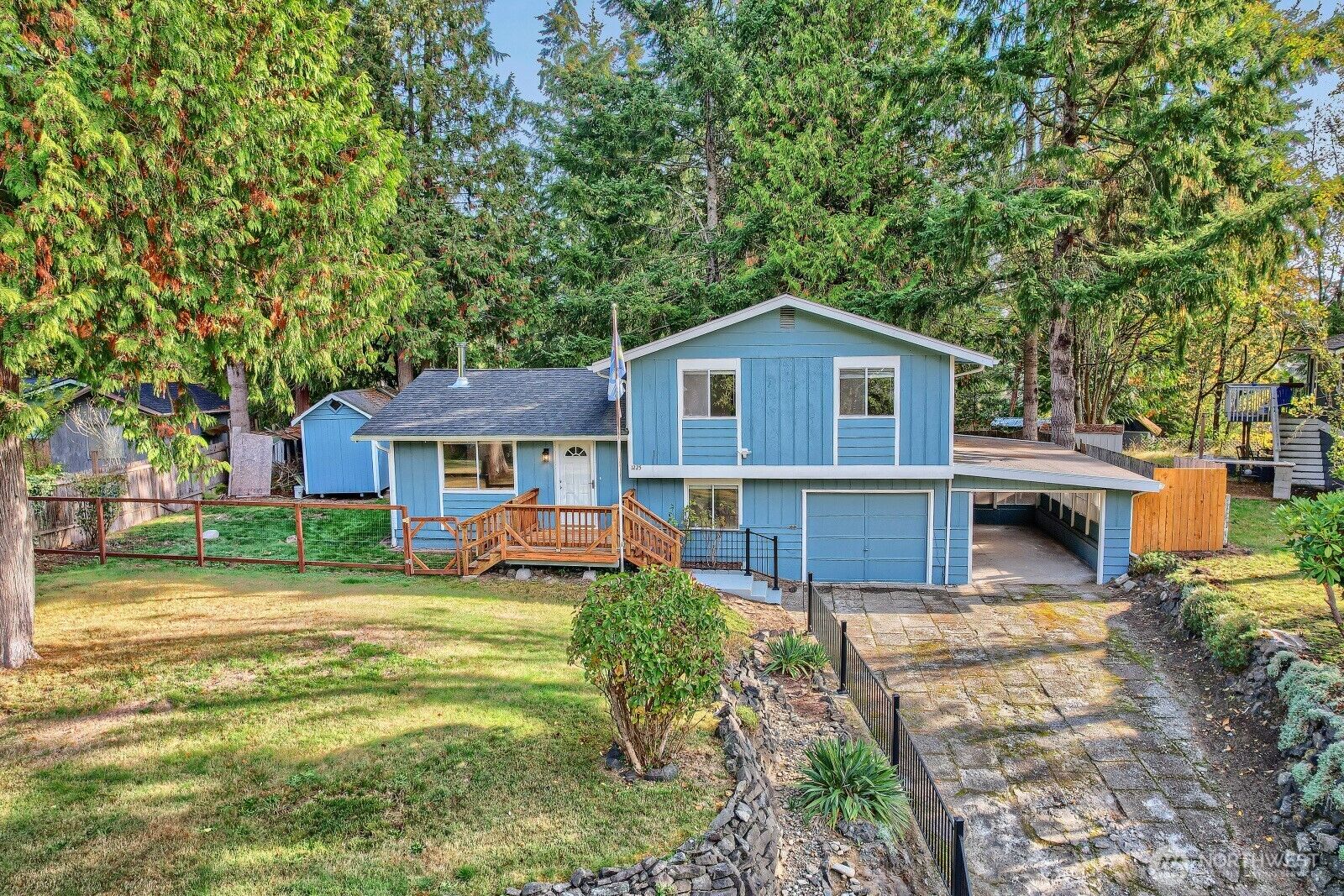 Property Photo:  1225  Timber Trail Road E  WA 98366 