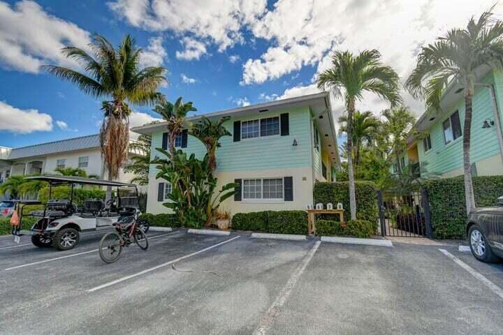 Property Photo:  45 SE 7th Avenue  FL 33483 