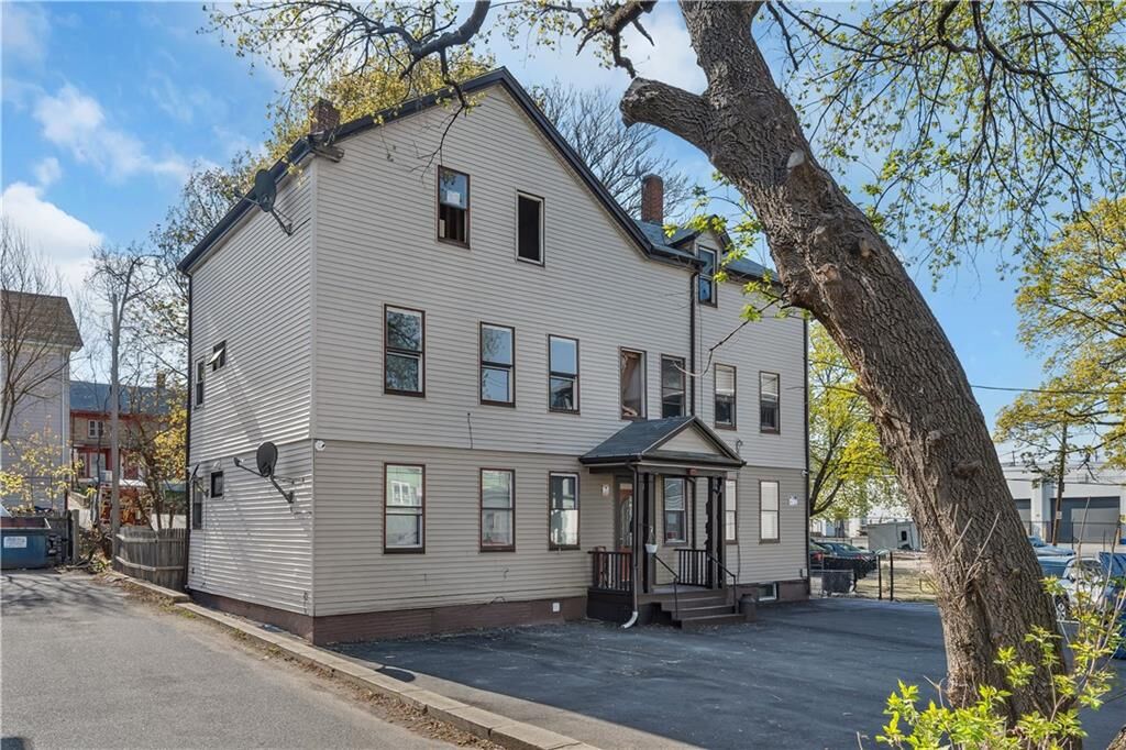 Property Photo:  458 High Street 1 L  RI 02863 