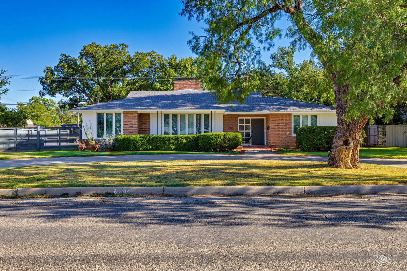 Property Photo:  2501 Live Oak Street  TX 76901 