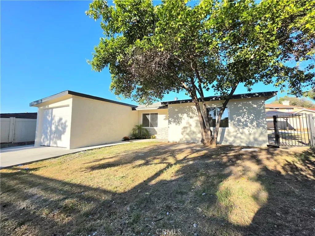 Property Photo: 305 Colston CA 91744
