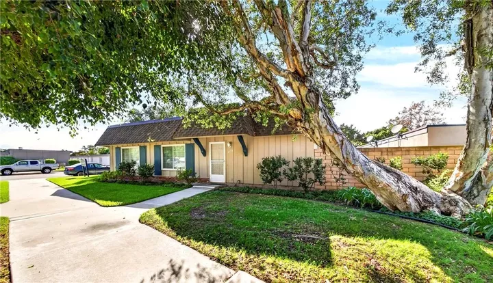 Property Photo:  4139 Elizabeth Court  CA 90630 