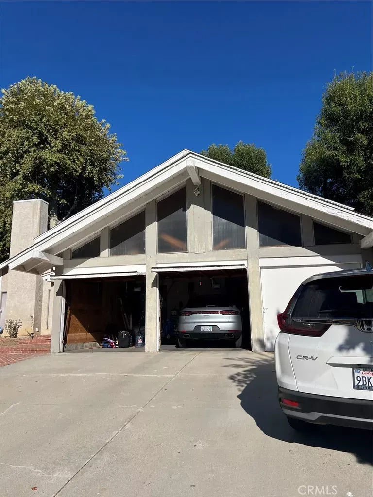 Property Photo: 22611 Michale Street CA 91304