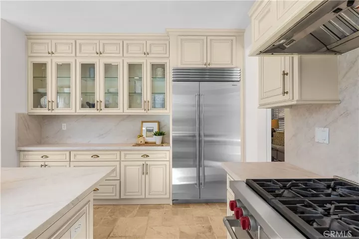 Property Photo:  48 Parkcrest  CA 92620 