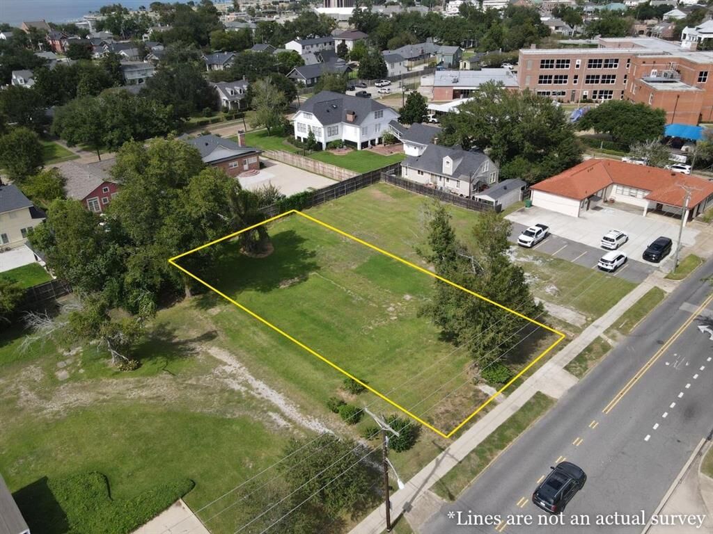 Property Photo:  112 Dr Michael Debakey Drive  LA 70601 