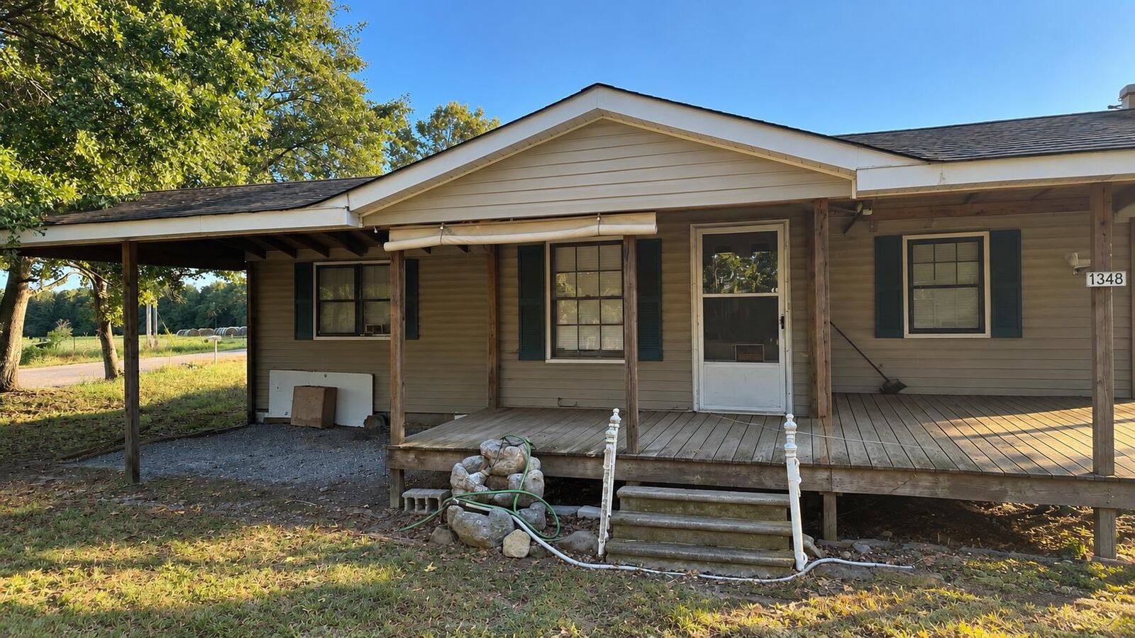 Property Photo:  1348 Co Rd 558  AL 35077 
