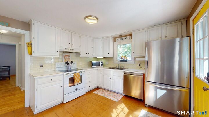 Property Photo:  3 Middle Drive  CT 06096 