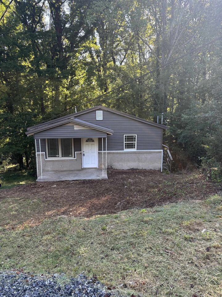 Property Photo:  713 W Georgia Street  SC 29388 