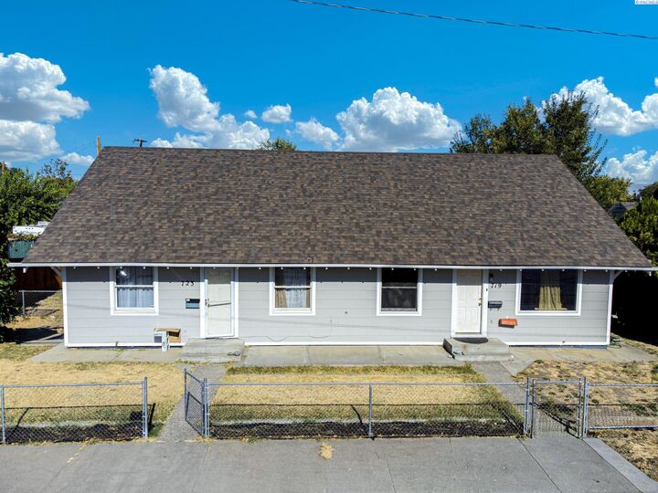 Property Photo: 719-723 W Clark St WA 99301