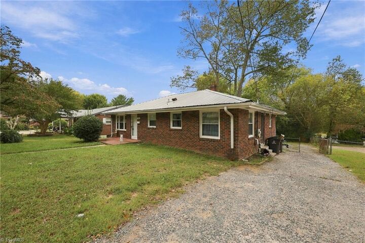 Property Photo: 866 Rankin Street NC 27101
