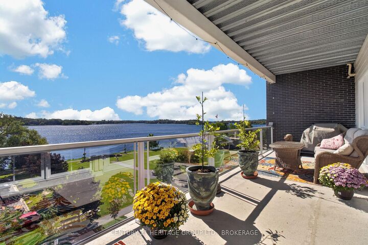 Property Photo: 130 Water Street 409 ON K7G 0A8