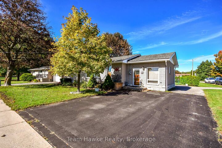 Property Photo:  71 Edward Street  ON L9M 1J8 