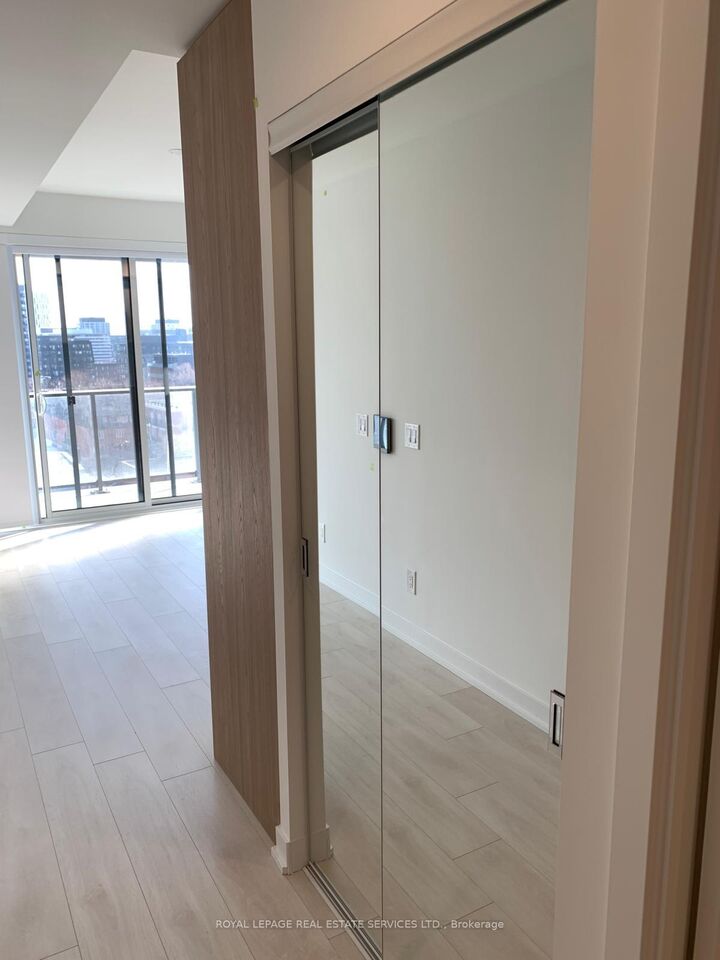 Property Photo:  5 Defries Street 712  ON M5A 0W7 