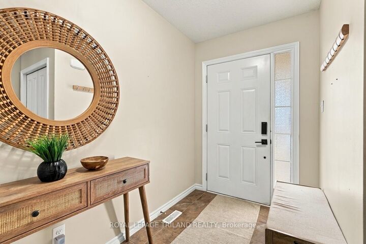Property Photo: 1536 Green Gables Road ON N6M 0A6