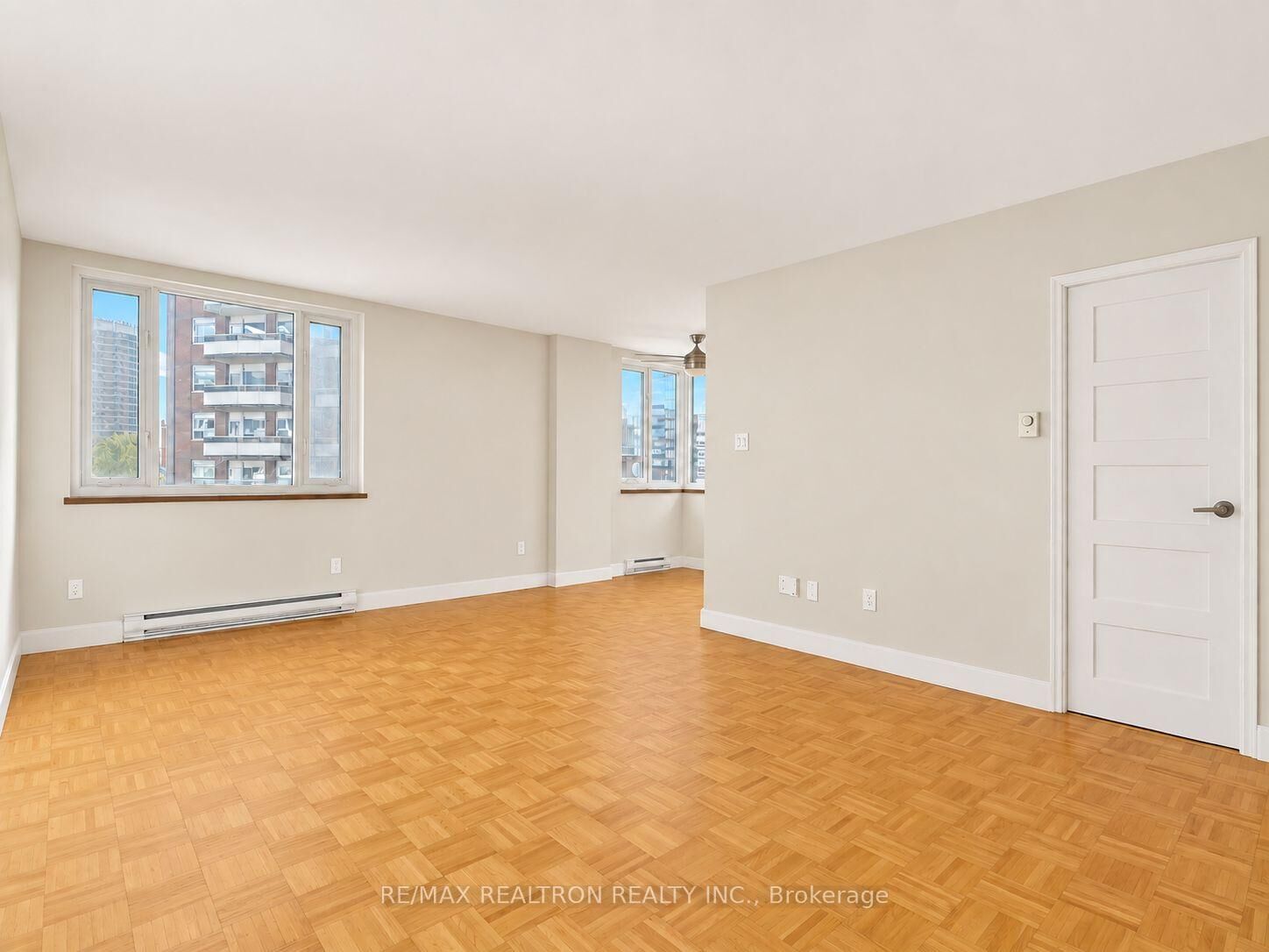 Property Photo:  55 Isabella Street 707  ON M4Y 1M8 