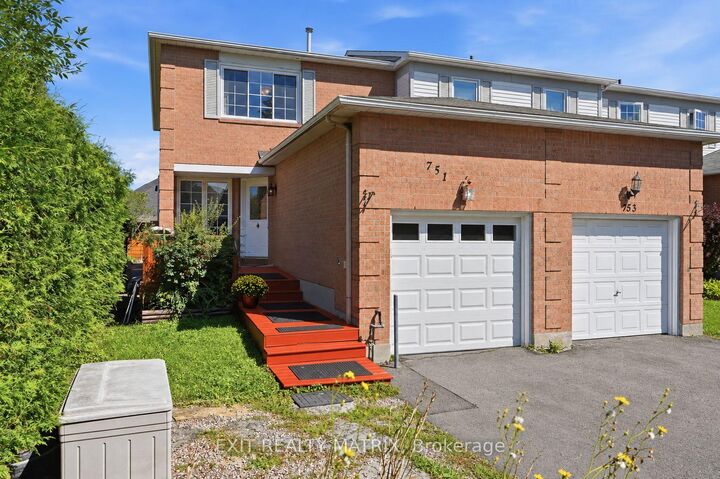 Property Photo:  751 Clearcrest Crescent  ON K4A 3E7 