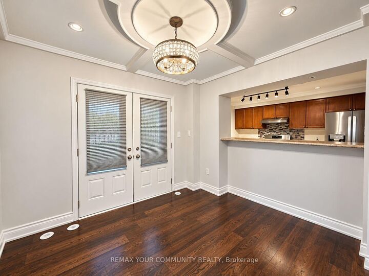 Property Photo: 10 Snowgoose Terrace ON M1B 0A9