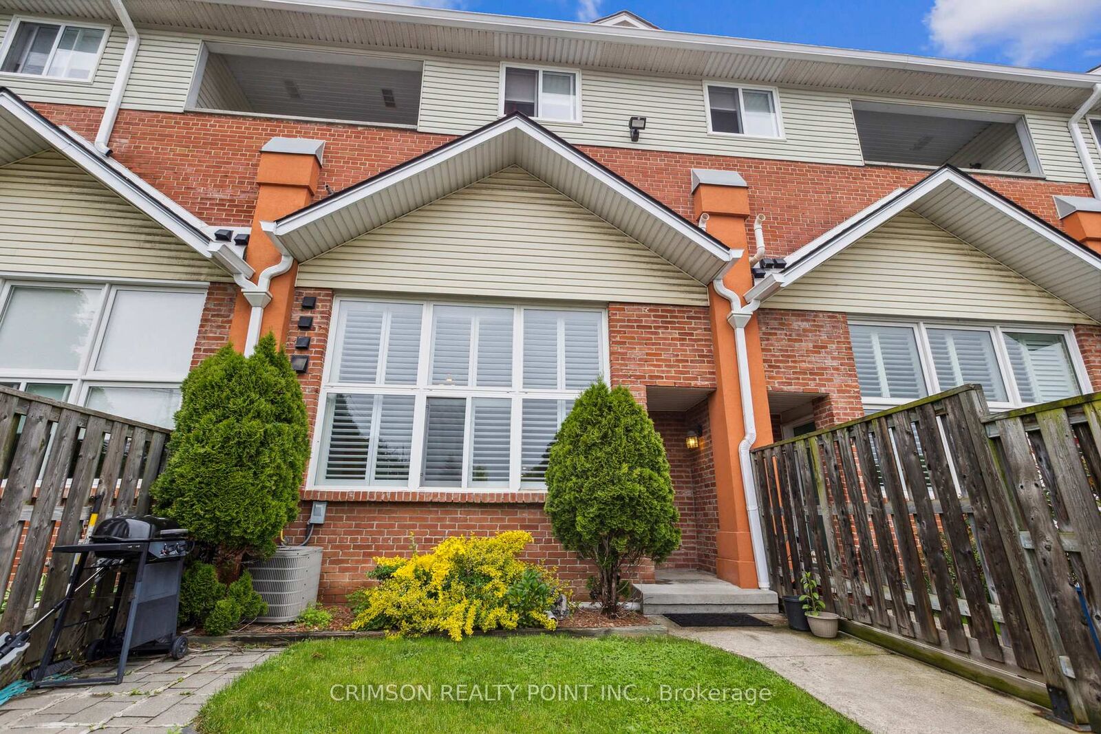 Property Photo:  111 Grey Street 105  ON N3S 4V8 