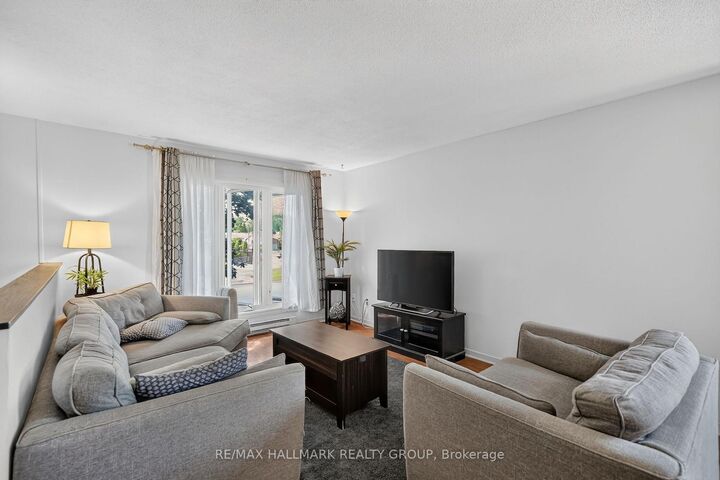 Property Photo:  430 Dalrymple Drive  ON K4K 1G6 