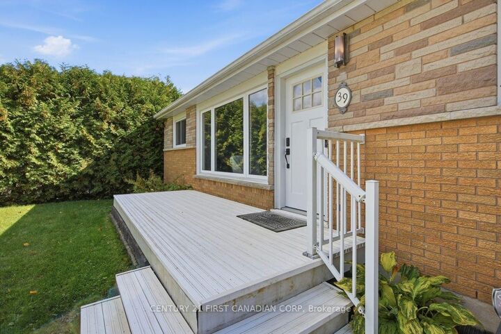 Property Photo:  39 Dale Drive  ON N0L 1G2 