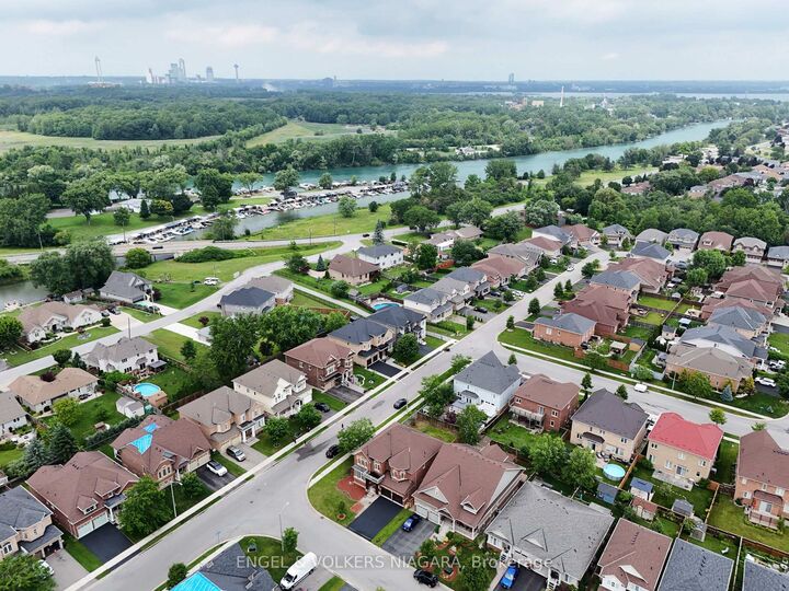 Property Photo:  4495 Saw Mill Drive  ON L2G 0G1 