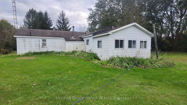 Property Photo:  6542 6th Concession Road  ON K0E 1A0 