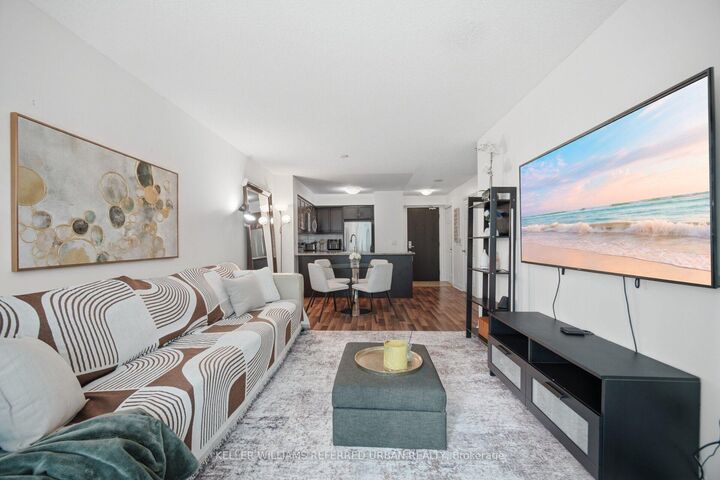 Property Photo:  19 Grand Trunk Crescent 3708  ON M5J 3A3 