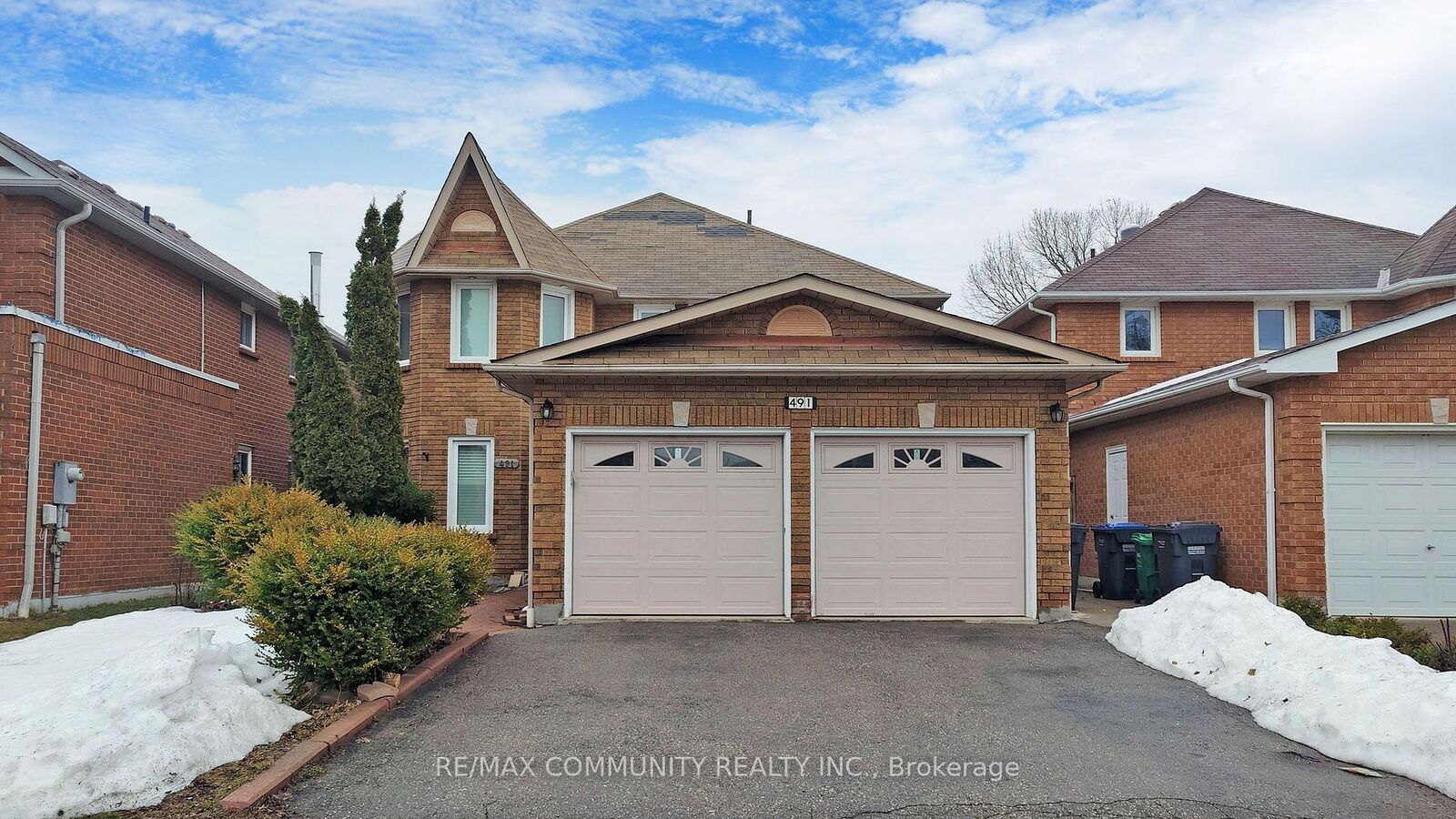 Property Photo:  491 Baggetta Crescent Basement  ON L5R 3G9 