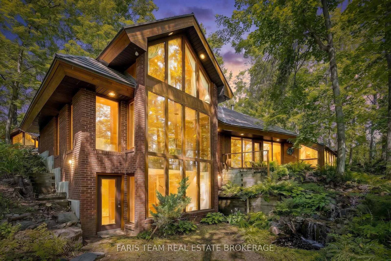 Property Photo:  15 Scottdale Drive  ON L0L 1T0 
