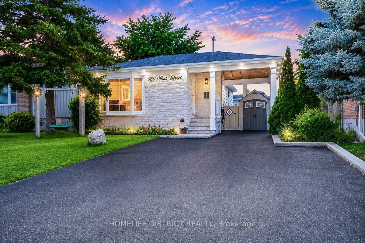 Property Photo:  950 Mink Street Main  ON L1W 2G5 