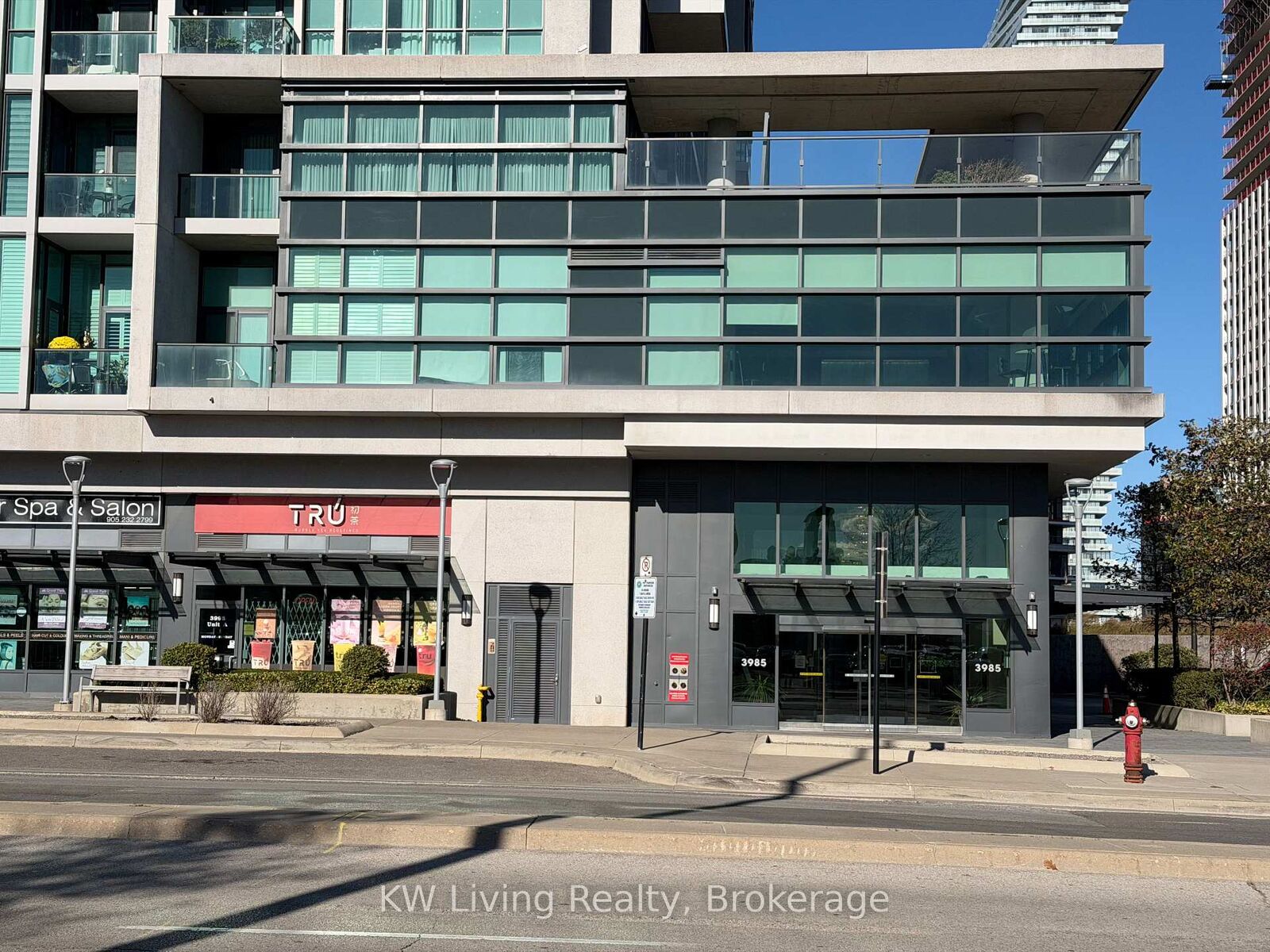 Property Photo:  3985 Grand Park Drive 1604  ON L5B 0H8 