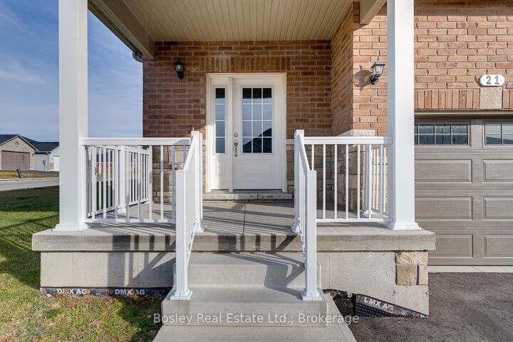 Property Photo:  11 Tolman Street  ON K0K 1H0 