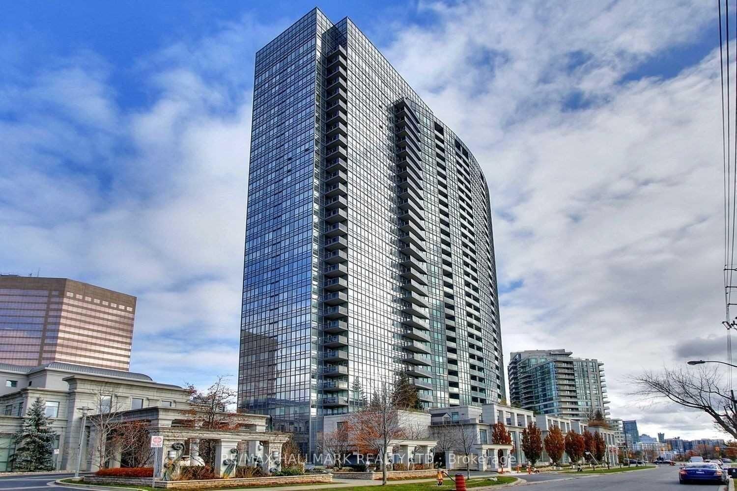 Property Photo:  15 Greenview Avenue 1306  ON M2M 4M7 