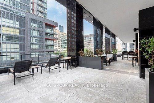 Property Photo:  181 Dundas Street E 4603  ON M5A 1Z4 