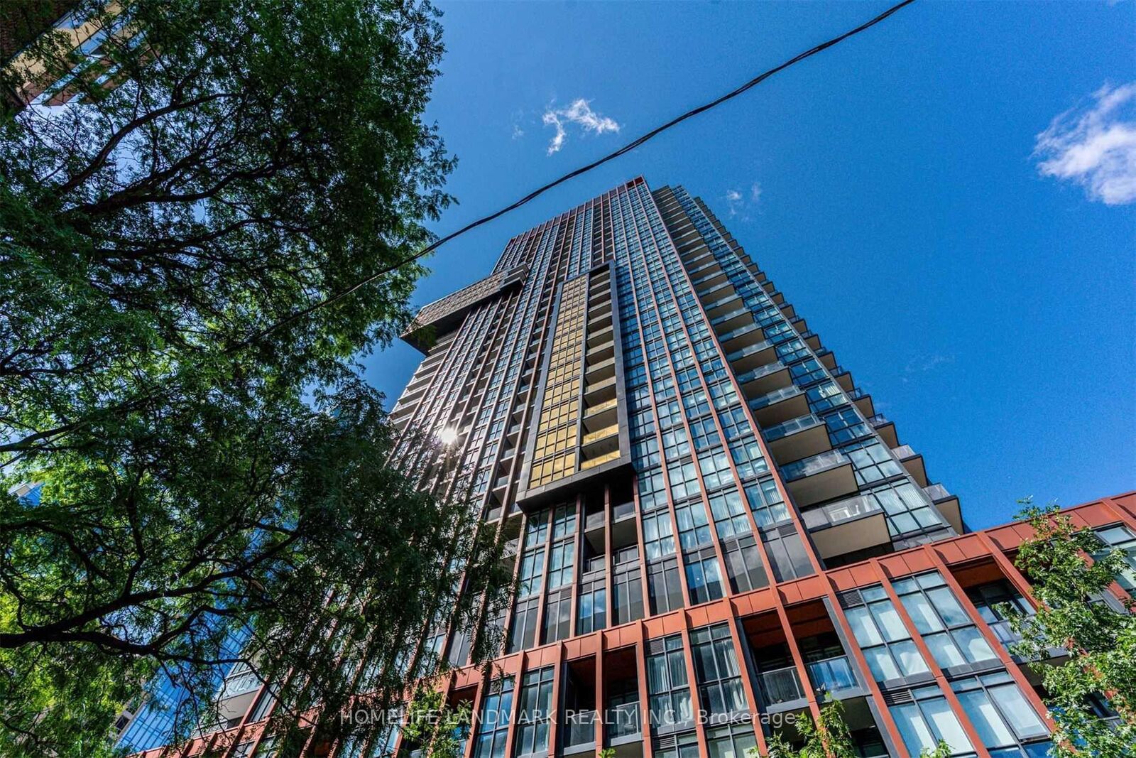 Property Photo:  32 Davenport Road 2503  ON M5R 0B5 