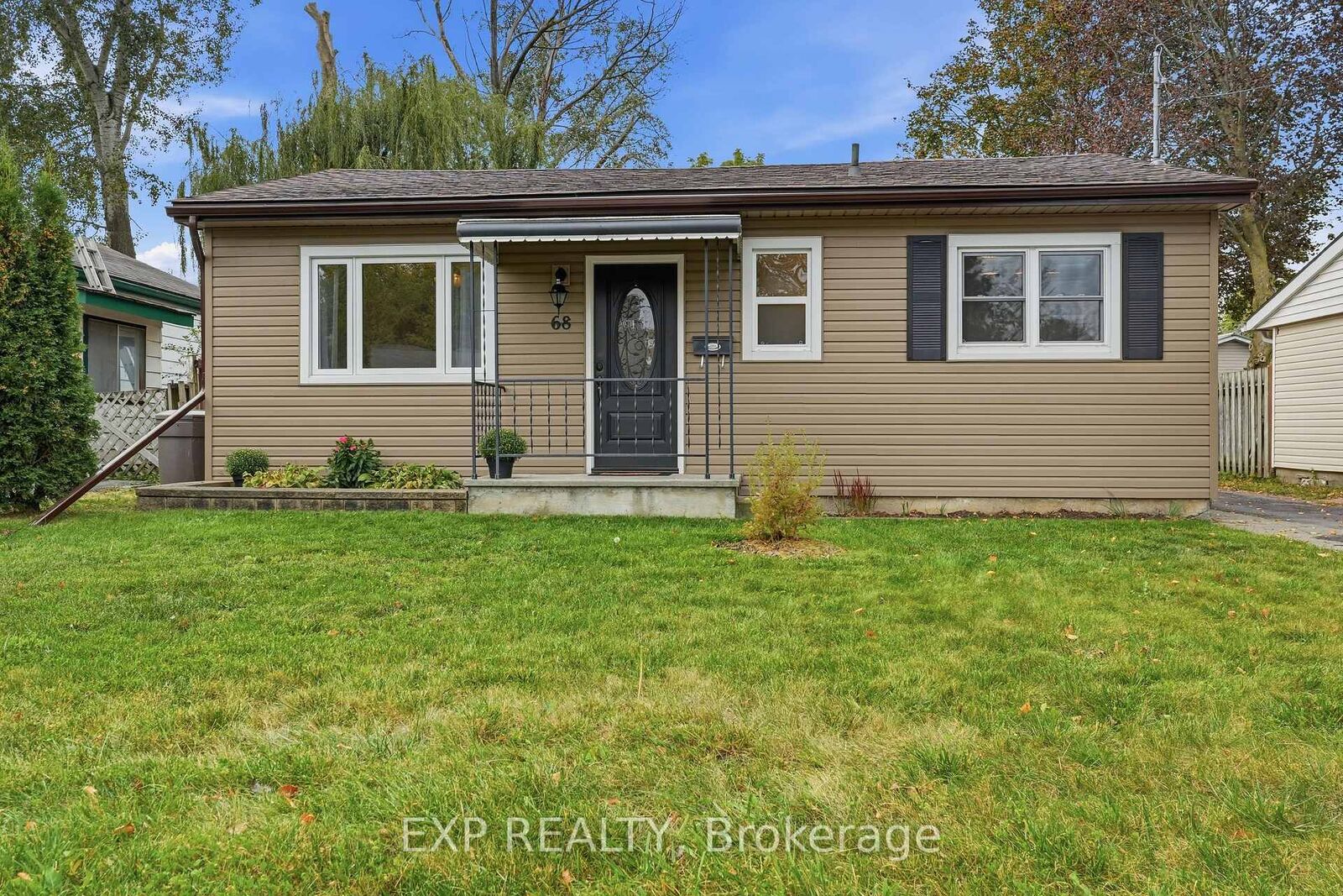 Property Photo: 68 Louis Street ON K8V 2L1