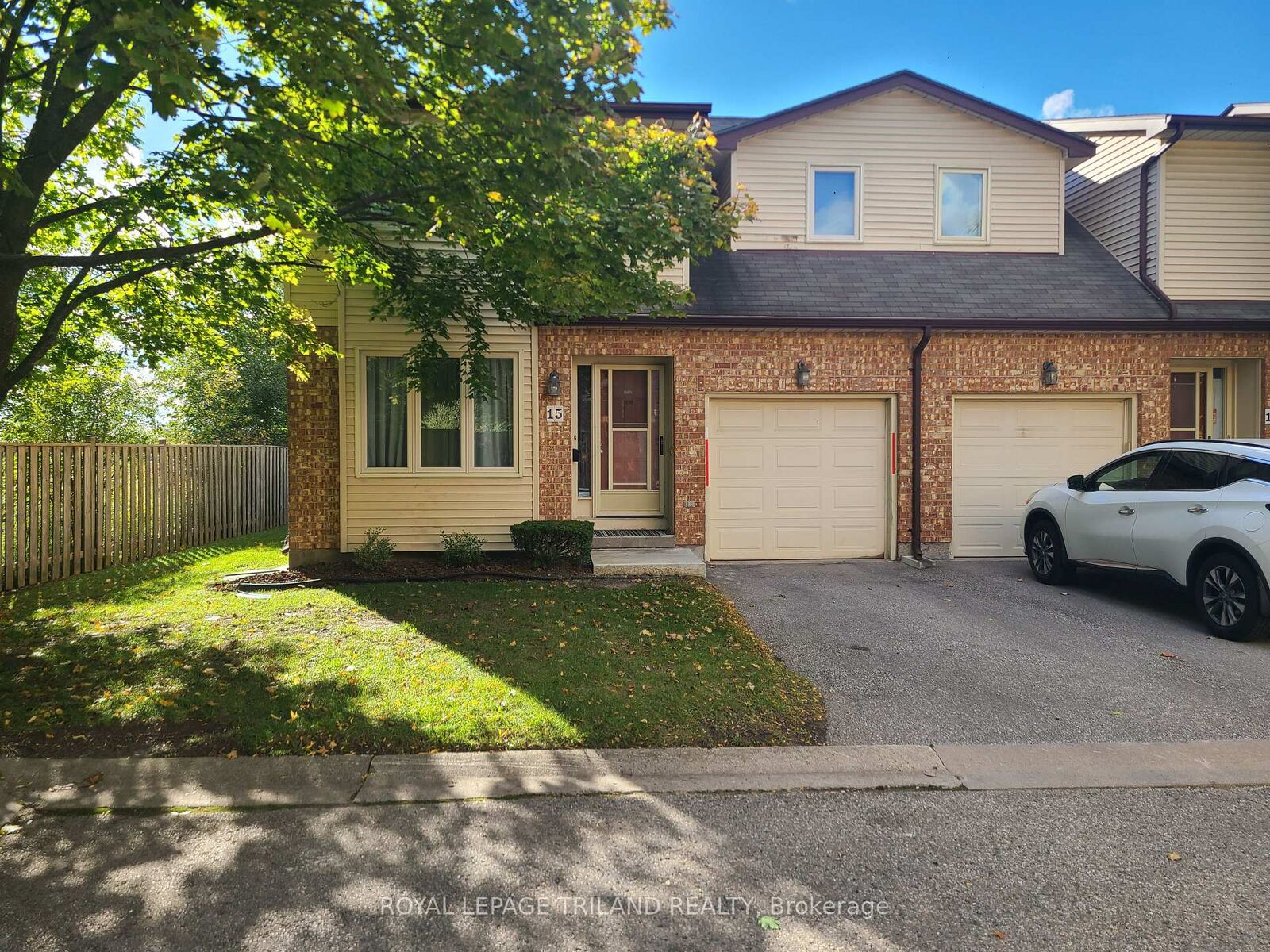 Property Photo:  308 Conway Drive 15  ON N6E 3N9 