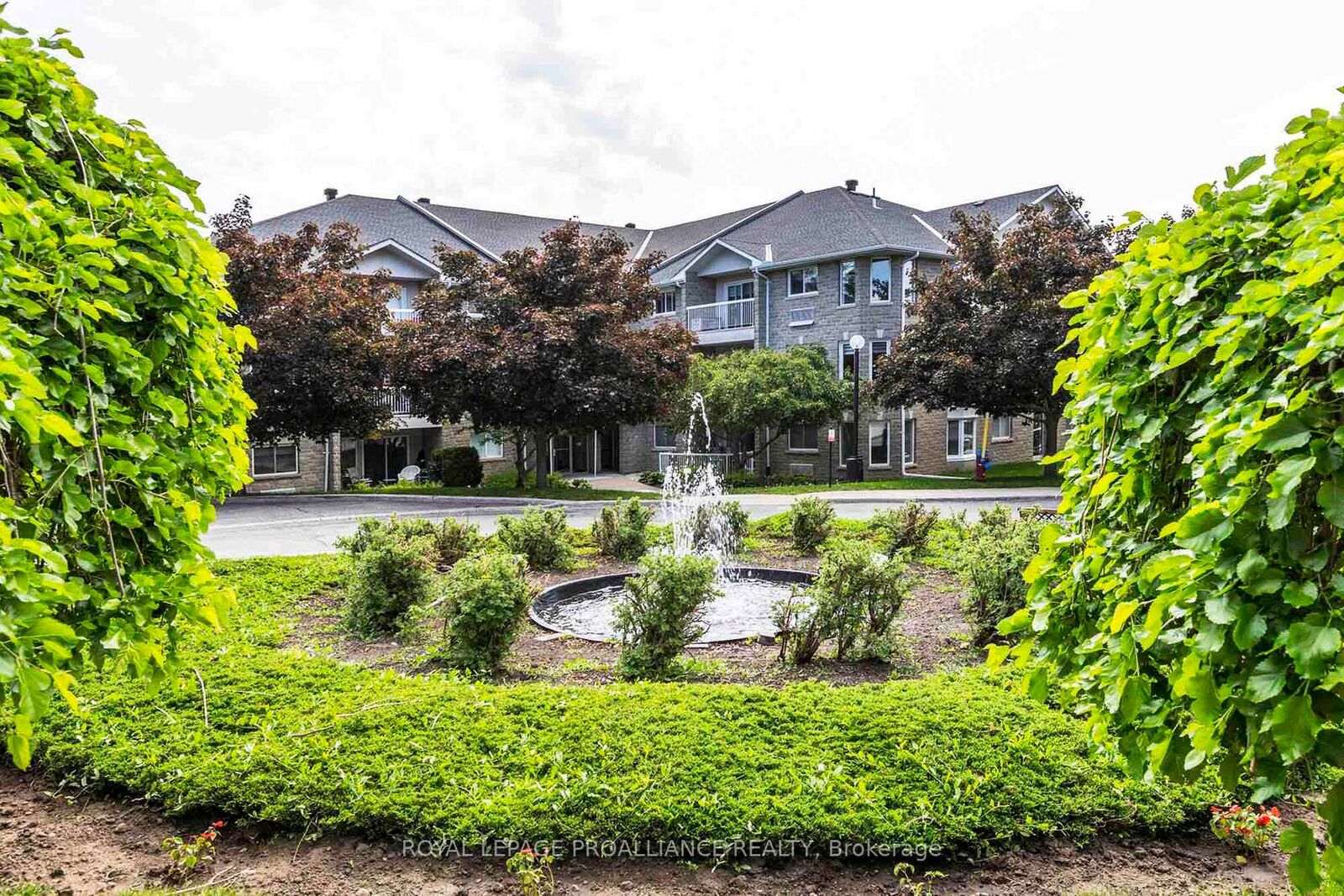 Property Photo:  1099 Clonsilla Avenue 312A  ON K9J 8L8 