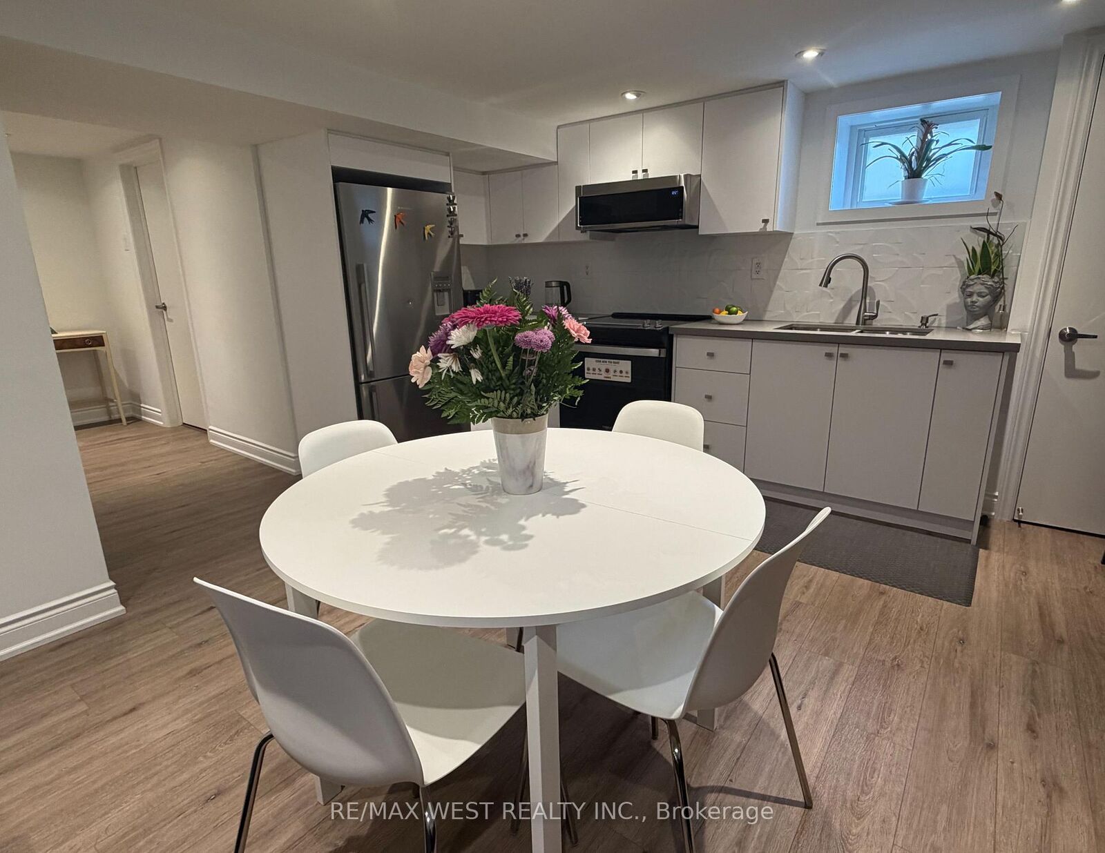 Property Photo:  30 Flamborough Drive Bsmt  ON M6M 2R4 