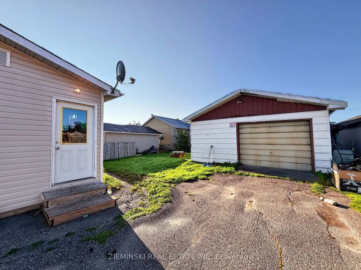 Property Photo:  85 Marion Street  ON P0K 1G0 