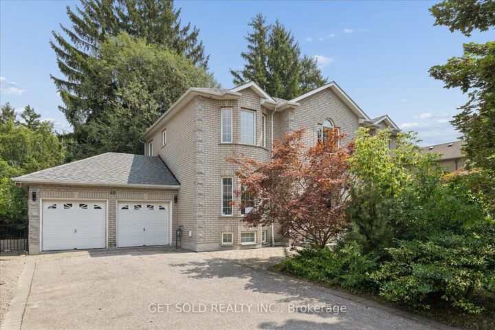 Property Photo:  49 Pearson Avenue  ON L4C 6T3 