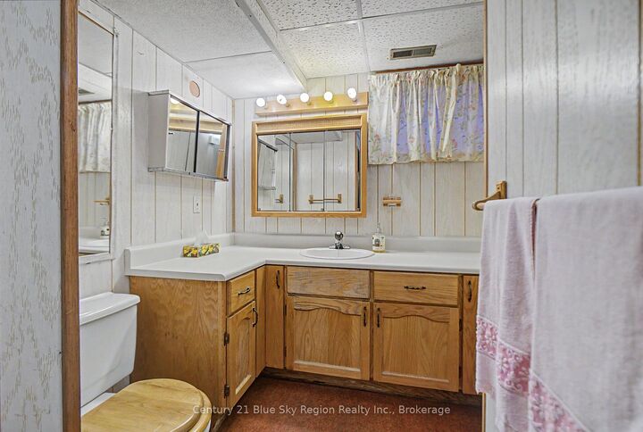 Property Photo:  29 Beaver Crescent  ON P1A 3N1 