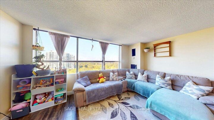 Property Photo: 40 Panorama Court ON M9V 4M1
